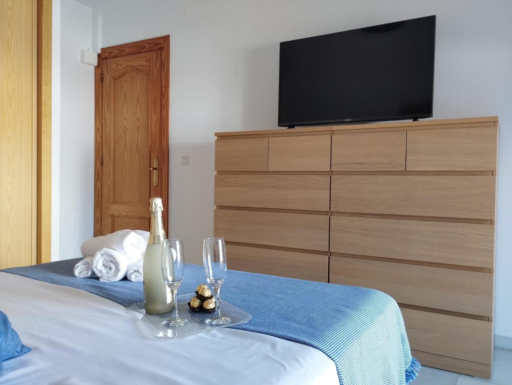 Apartamentos Playacala La Cala Del Moral Eksteriør bilde